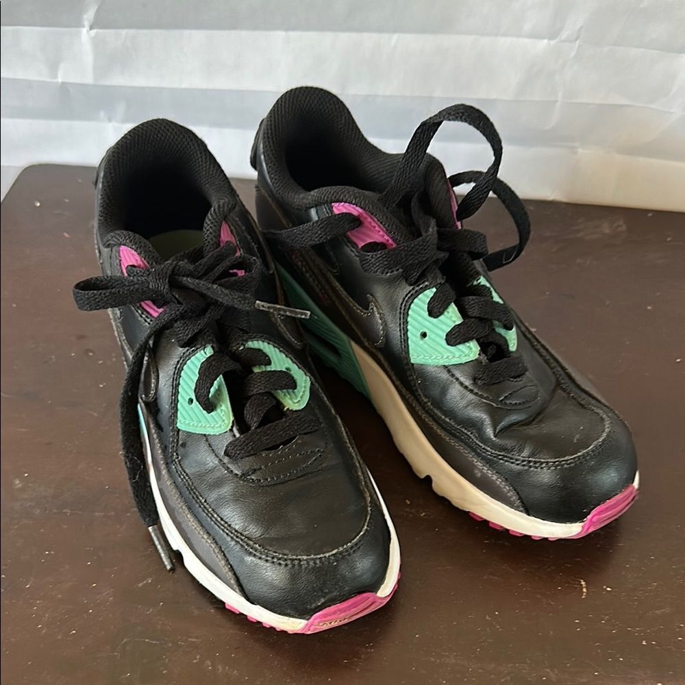 Nike Air Max 833414-033 Black Youth Shoes Size 3Y Running Sneakers Boys Girls